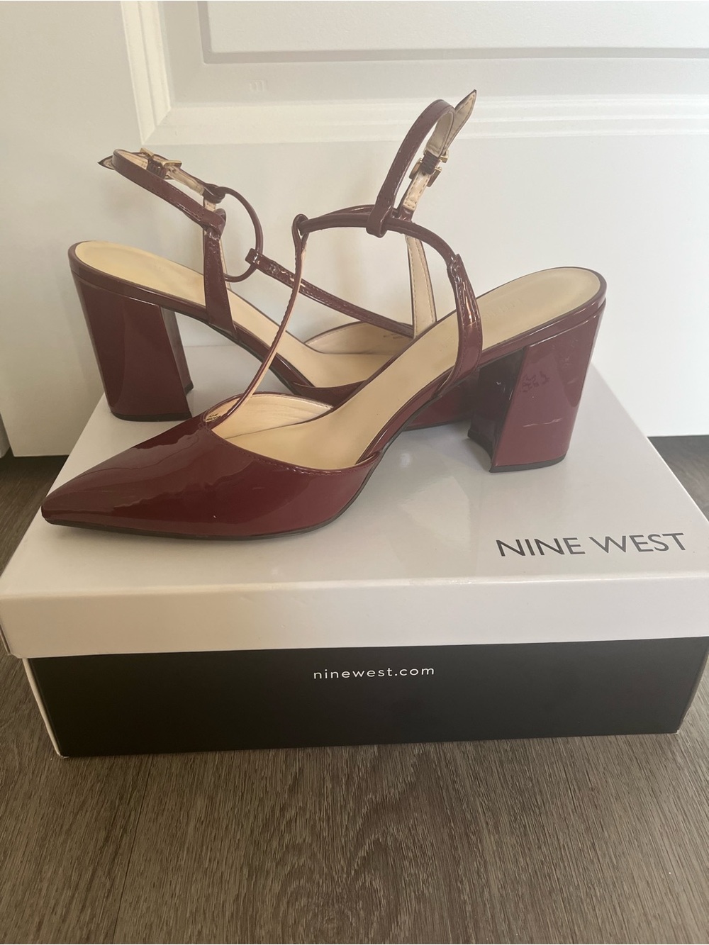 Nine West Burgundy Patent Pointed T-Strap Block Heels